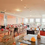 Hotel By Ihg 4*