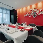 Hotel By Ihg