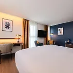 Ξενοδοχείο By Ihg 4*