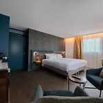 Ξενοδοχείο By Ihg Μυλούζη