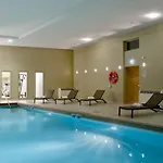 By Ihg