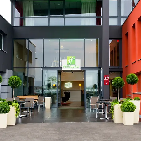 호텔 By Ihg 4*