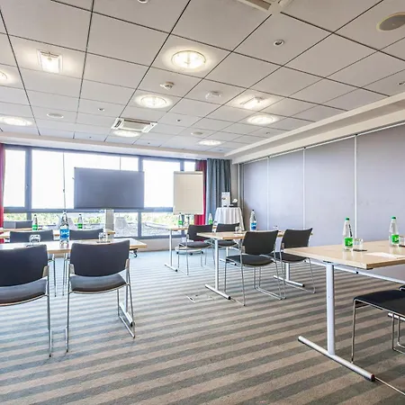 מלון By Ihg מולהאוס