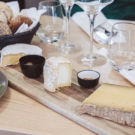 By Ihg 4* מולהאוס