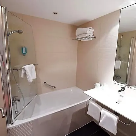 Hotel By Ihg 4*