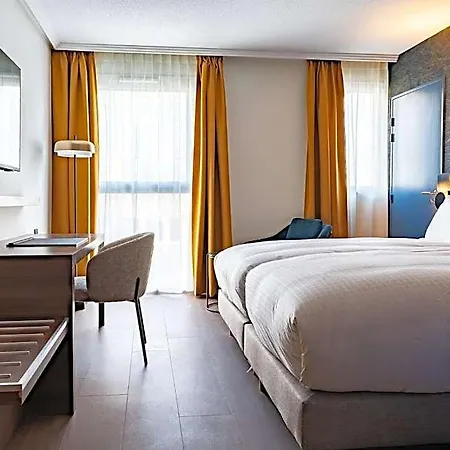 By Ihg 4* Μυλούζη