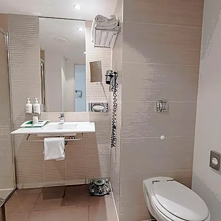 By Ihg Hotel
