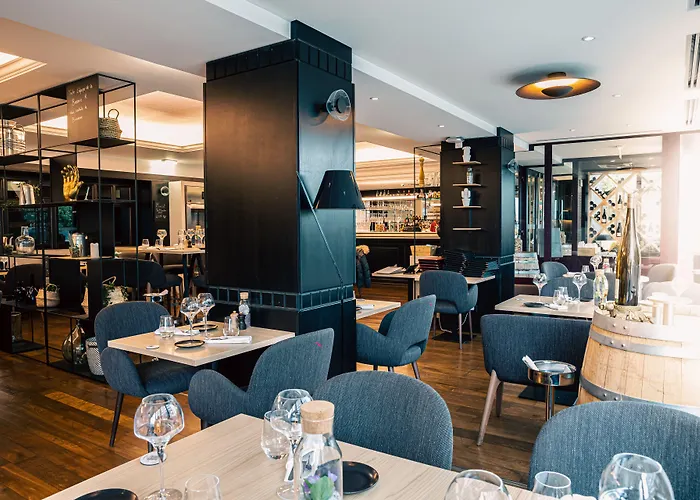 ホリデイイン 4*